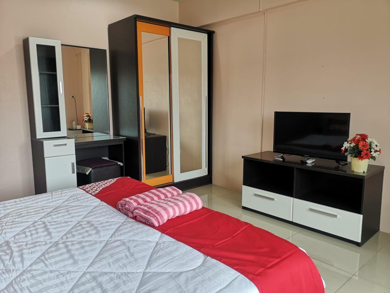 Kjs Pattaya Hotel Luaran gambar