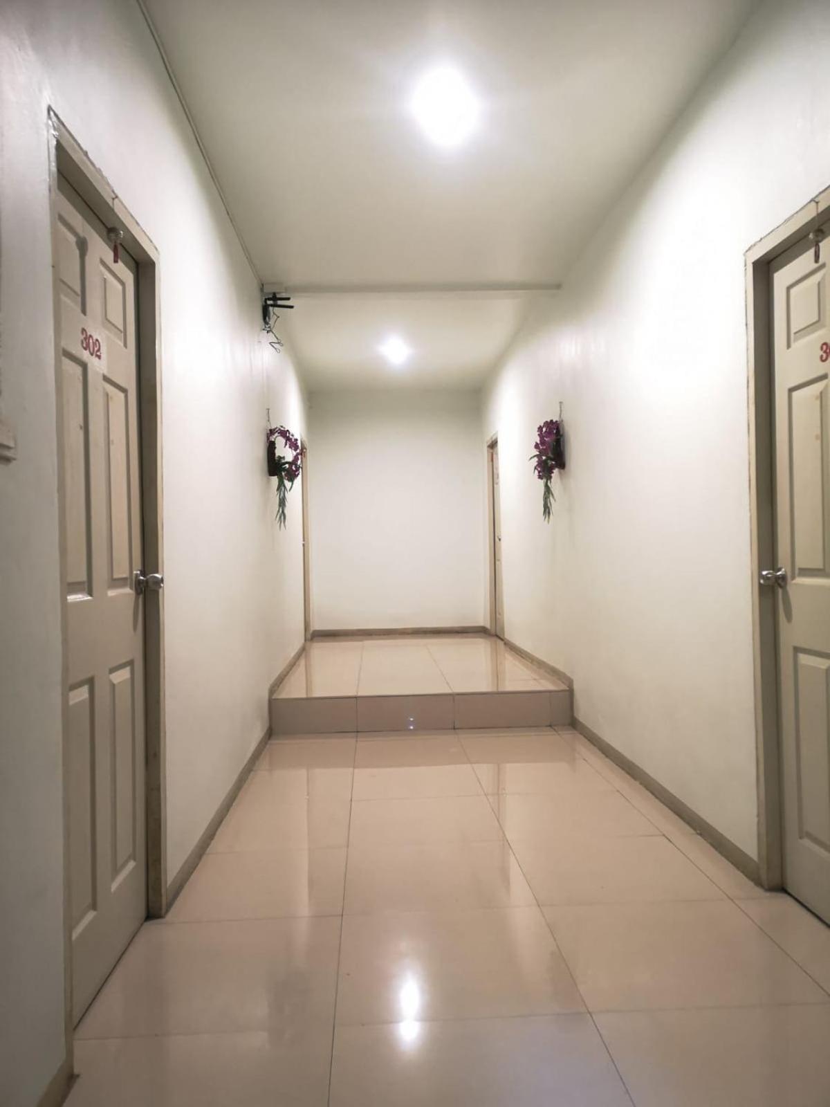 Kjs Pattaya Hotel Luaran gambar