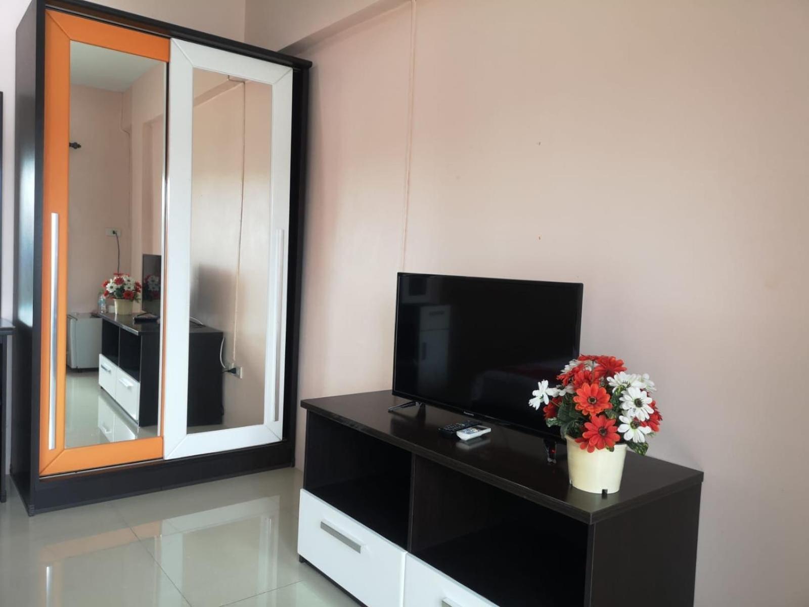 Kjs Pattaya Hotel Luaran gambar