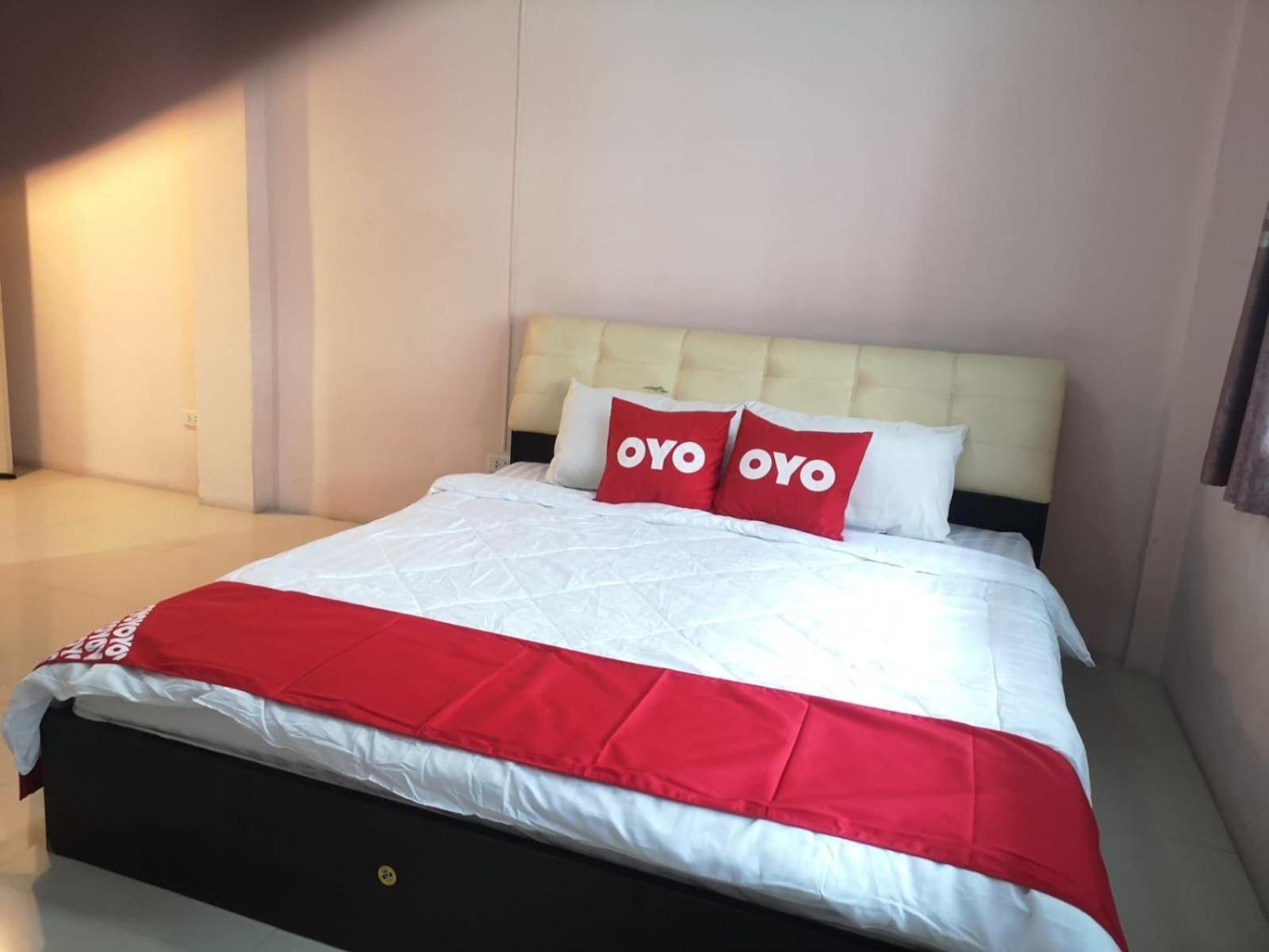 Kjs Pattaya Hotel Luaran gambar